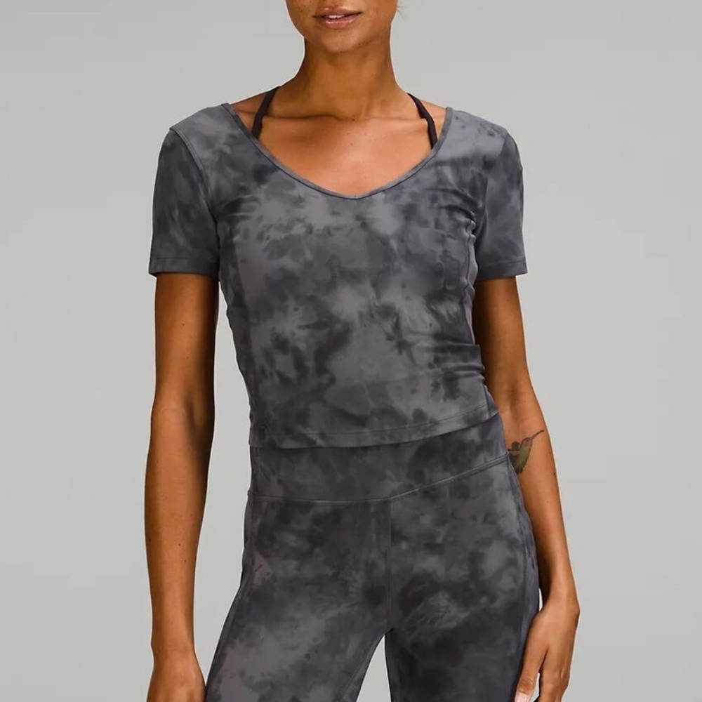 Lululemon Align Tee Diamond dye gray